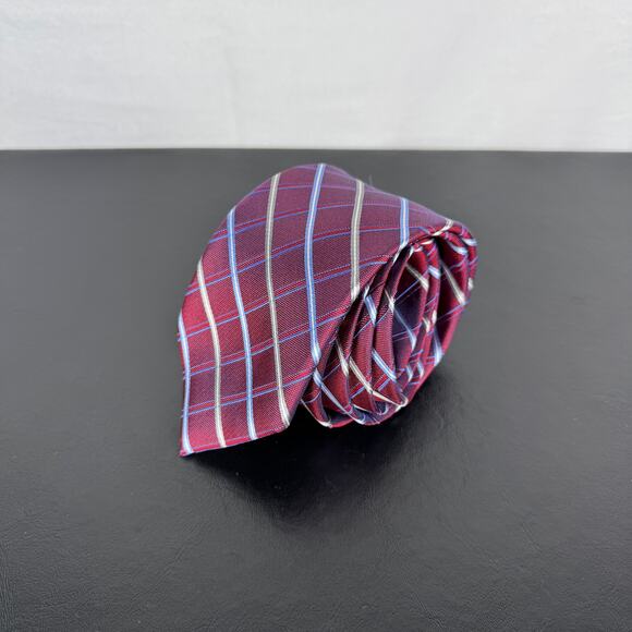 Jos. A. Bank Traveller Collection NEW 100% Silk Red Neck Tie - Picture 1 of 4